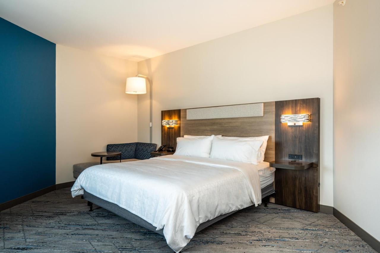Holiday Inn Express & Suites Charlottesville By Ihg エクステリア 写真